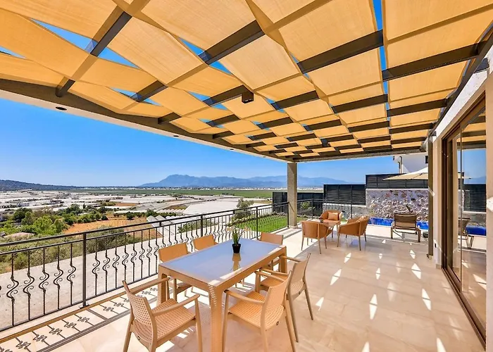 3 Bedroom Luxury Villa, Private Pool, Near Kalkan Vila *